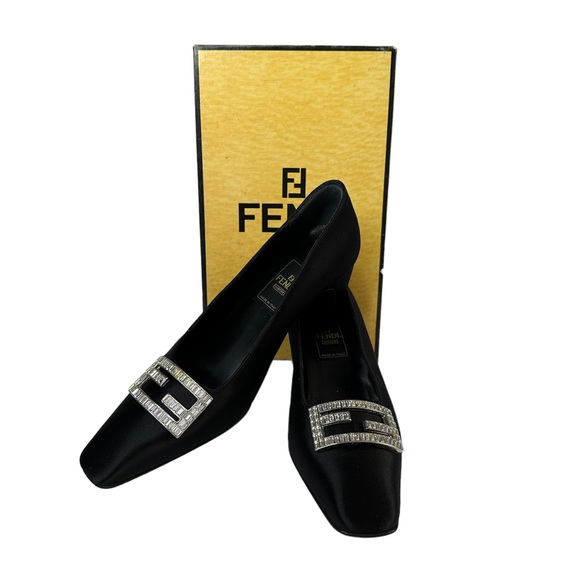 Fendi crystal logo pumps shoes - Picture 2 of 8